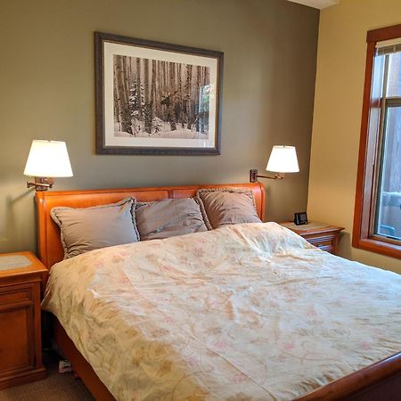 Stunning At Solitude, Steps From Chair Lift, East #103 Brighton Esterno foto