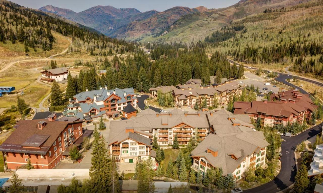 Stunning At Solitude, Steps From Chair Lift, East #103 Brighton Esterno foto